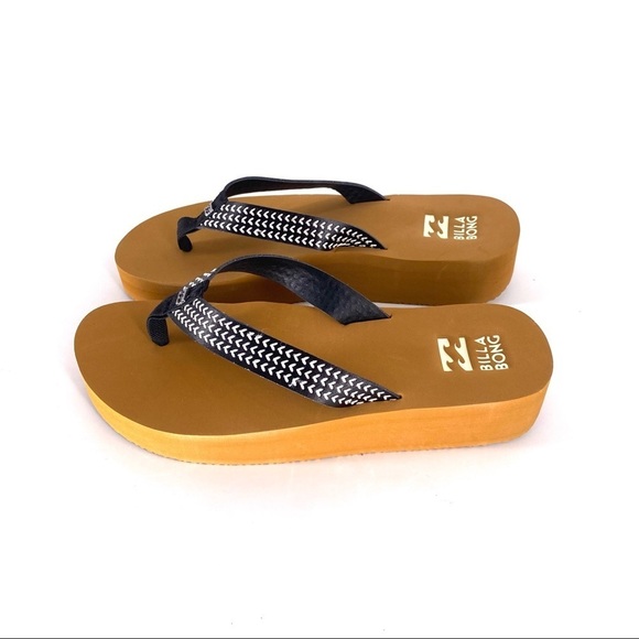 Billabong Women's Sweet Tides Patterned Details on Strap Flip Flop Sanda… - Picture 1 of 8